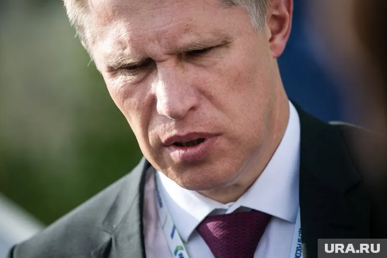 По словам Михаила Мурашко, пациентам с хроническими заболеваниями важно вовремя обратиться в больницу