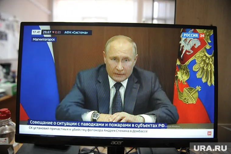 В ближайшее время Владимир Путин будет проводить мероприятия в формате видеоконференции