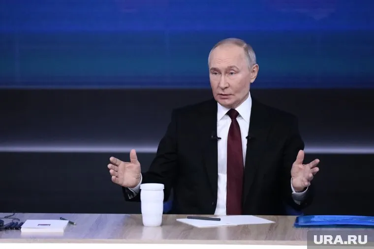 Глава РФ поздравил блогера Влада Бумагу с 80 миллионами подписчиков