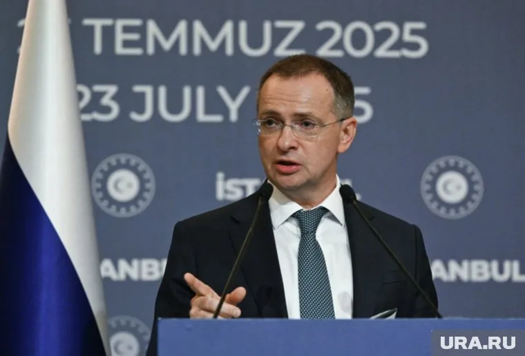 Российская делегация во главе с Владимиром Мединским (на фото) предложила Украине сформировать три рабочие группы по переговорам