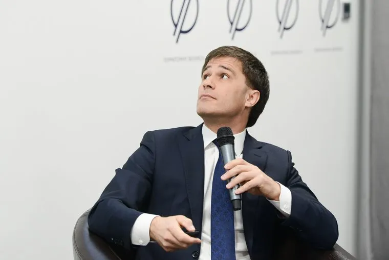 Пресс-конференция Руслана Гаттарова, посвященная подготовке к проведению саммитов ШОС и БРИКС. Челябинск, гаттаров руслан