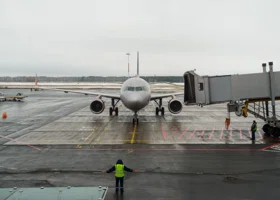 Массовое закрытие аэропортов России: обстановка в воздушных гаванях страны