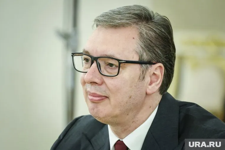 Вучич выступит с обращением к гражданам
