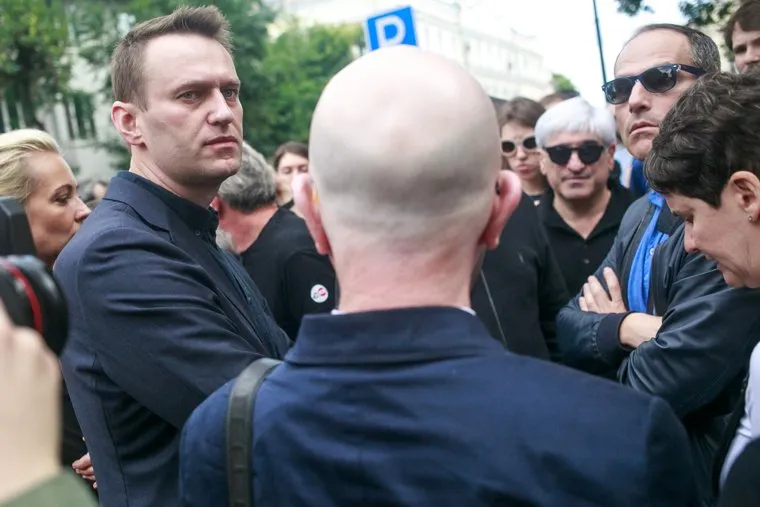 Гражданская панихида по Антону Носику в Доме литераторов. Москва, навальный алексей, кац михаил