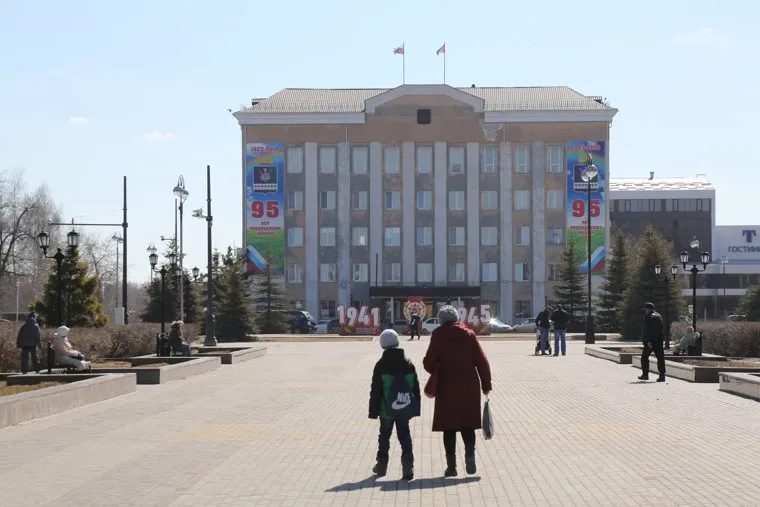 Виды Тобольска, администрация тобольского района, тобольская городская дума