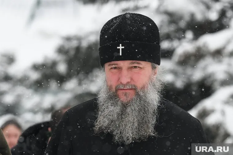 Митрополит Евгений поделился фотографией рассвета в Верхотурье