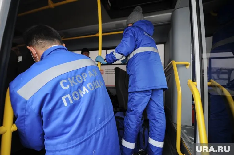 Девушке потребовалась помощь медиков
