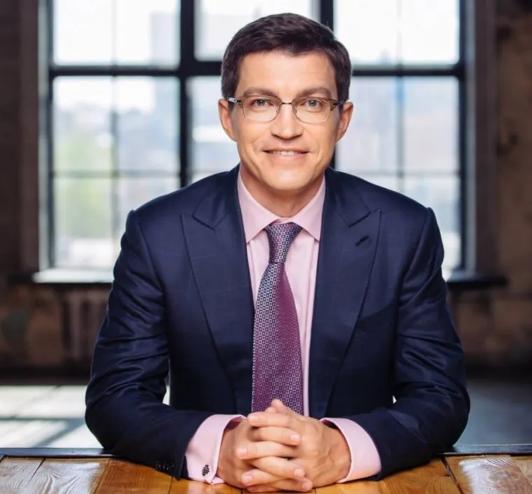 Депутат думы ХМАО Михаил Сердюк стал инициатором ремонта дороги в Сургуте