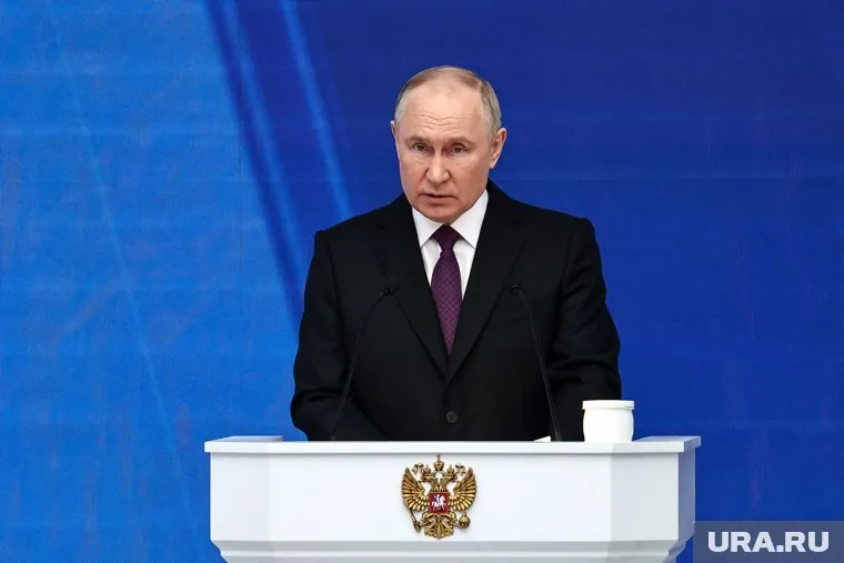 Путин утвердил кабмин и вице-премьеров своим указом