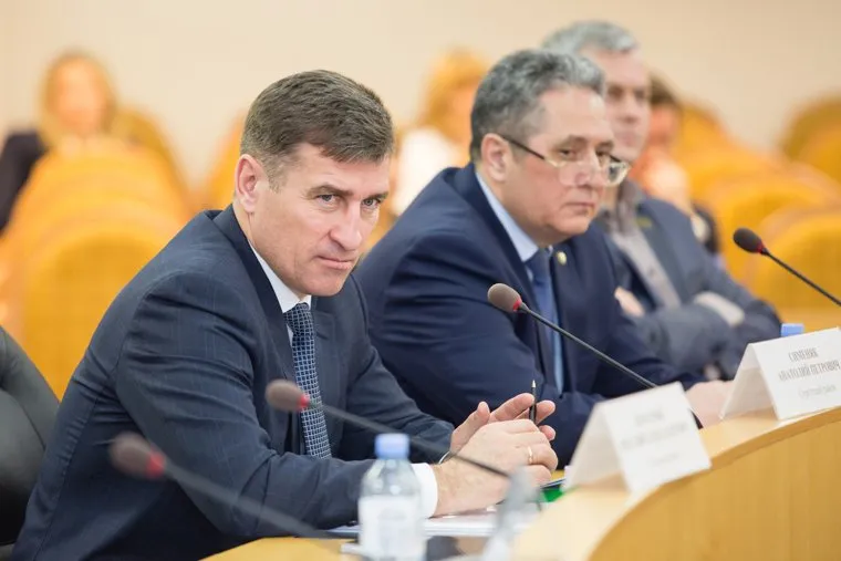 Пятое заседание Совета депутатов Тюменской областной Думы, Думы Ханты-Мансийского автономного округа – Югры, Думы города Сургута и Думы Сургутского района, сименяк анатолий, дума сургутского района