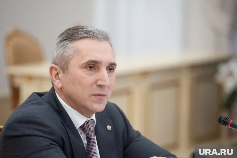 Губернатор Александр Моор находитс в рабочей поездке в Югре