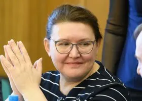 В мэрии Екатеринбурга объяснили, зачем повышать налог на имущество