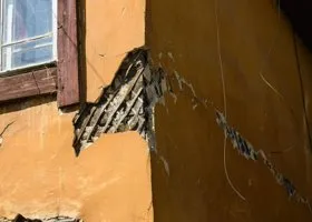 В Прикамье эвакуировали жильцов дома из-за угрозы обрушения здания