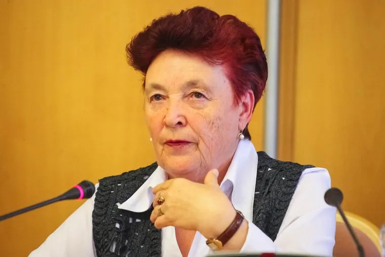 Фракция КПРФ в Тюменской областной думе. Тюмень, казанцева тамара