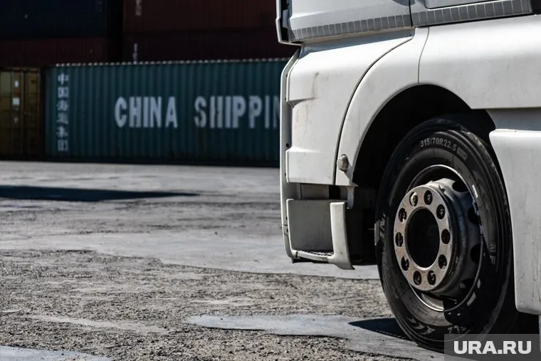 Свердловские перевозчики заявили о более выгодных условиях на рынке для зарубежных компаний
