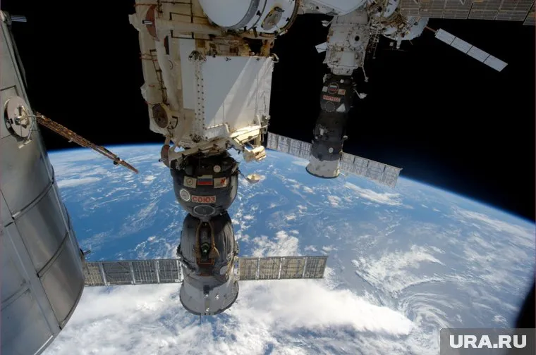«Космический мусор» приблизится к МКС на расстояние 4,5 километра