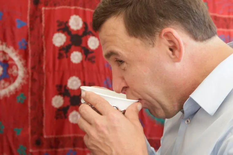 Губернатор на ярмарке в Ирбите. Свердловская область