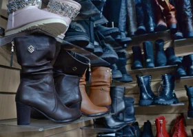 В Челябинске зимняя обувь с начала года подорожала на 6-9%
