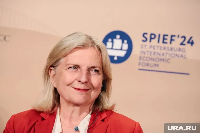 Карин Кнайсль довольна своим бытом в Рязанской области