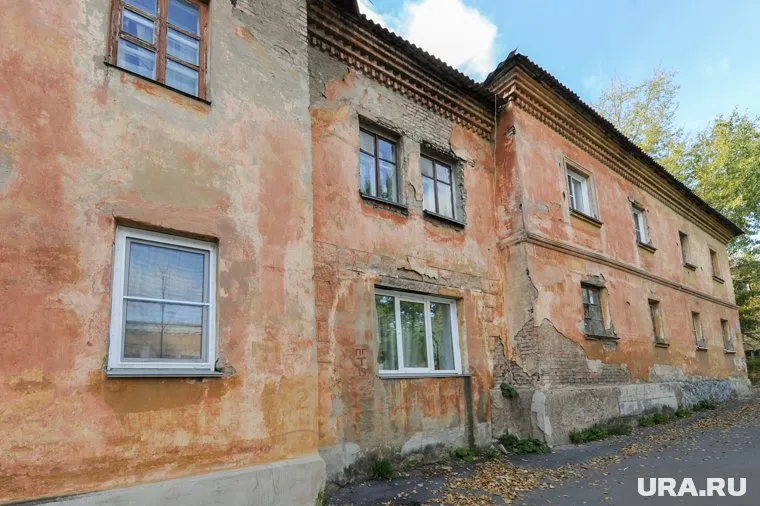 ХМАО и ЯНАО заняли первое и четвертое место по объемам расселения из ветхого жилья