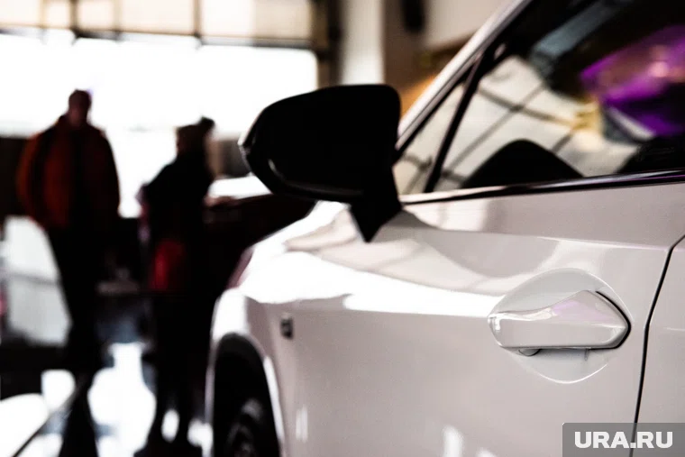 Большинство потребителей еще не готовы к полномасштабному переходу на онлайн-покупки автомобилей