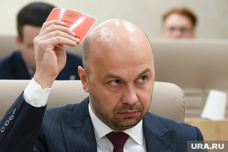 Антон Швалев — один из пяти депутатов из пула Кочеткова, которым было обещано переизбрание