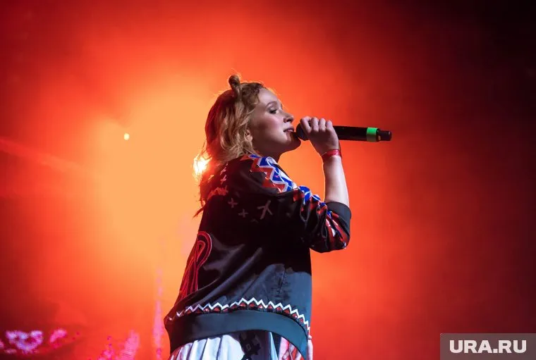 Свадьба Гырдымовой с блогером Егором Лоскутовым должна была состояться летом 2019 года