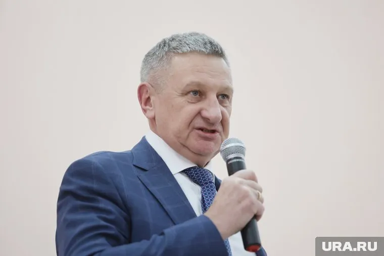 Сенатор Сергей Муратов объяснил, что Елена Ситникова переживает за развитие Кургана