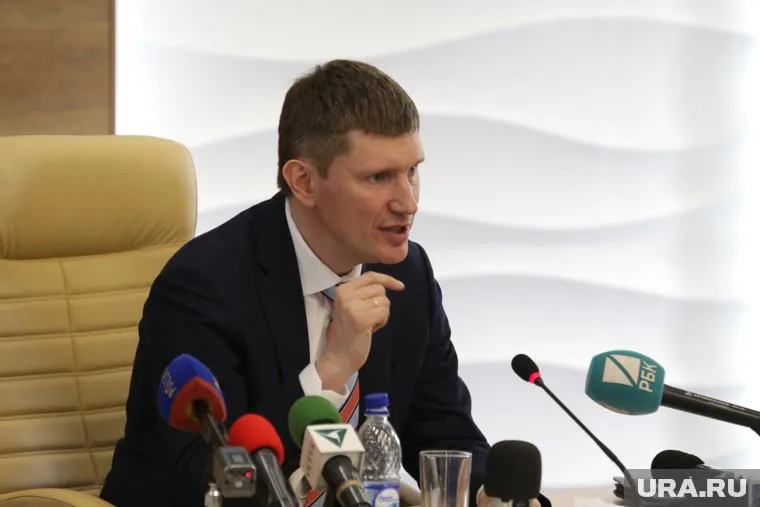 Врио губернатора жестко спросил с министров про скандальный закон о поддержке молодых мам