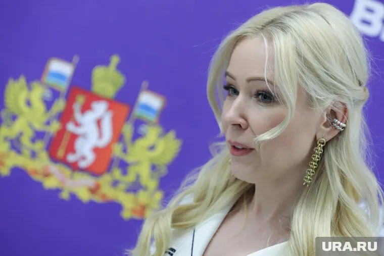 Мизулина заметила проблемы со связью в Перми