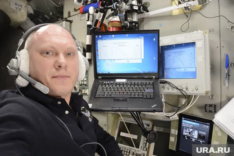 Олег Артемьев посетил примечательные места региона