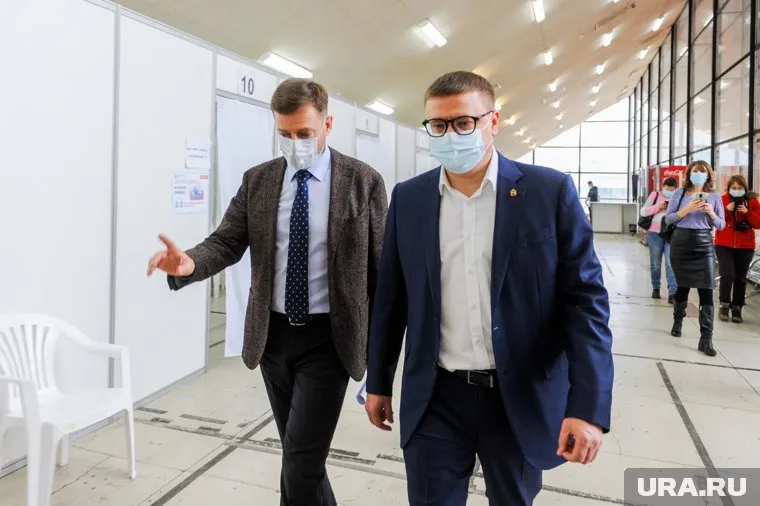 Вместо Юрия Семенова (слева) Алексей Текслер (справа)назначил экс-главу ТФОМС Агату Ткачеву