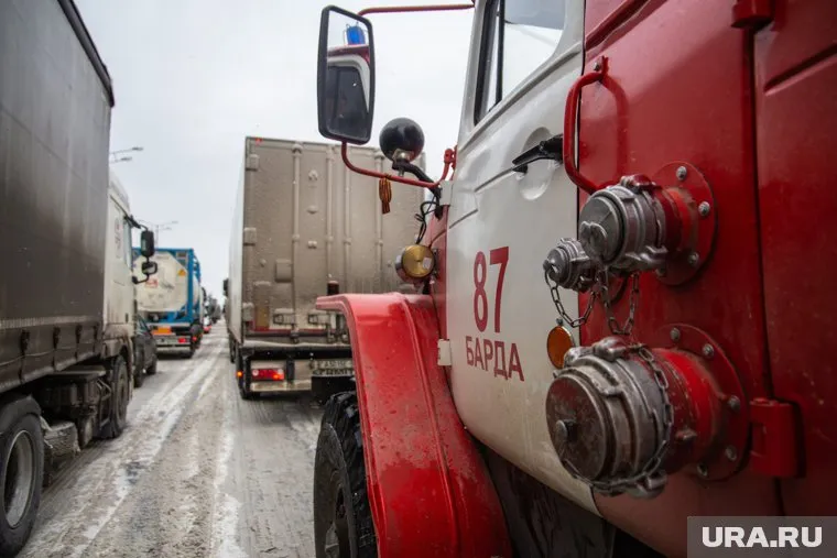 На пожаре работают четыре единицы техники (архивное фото)