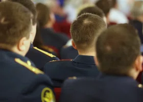 В Кургане вручили медали ветеранам уголовно-исполнительной системы