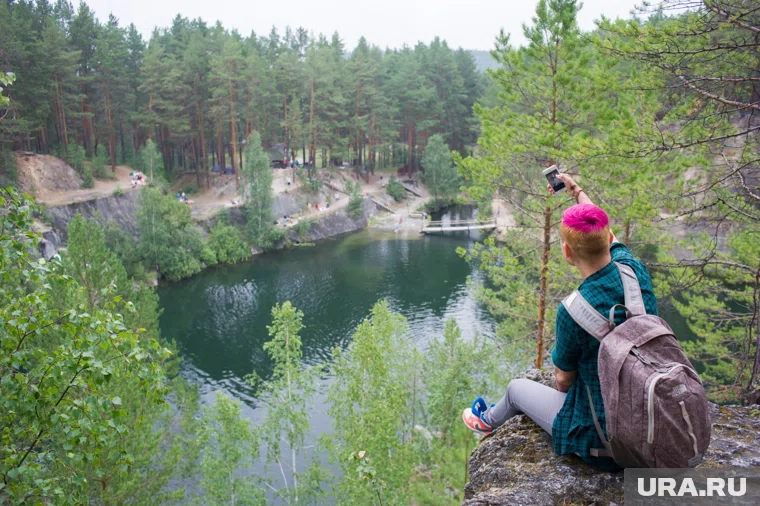Одна из главных достопримечательностей в окрестностях Сысерти - Тальков Камень