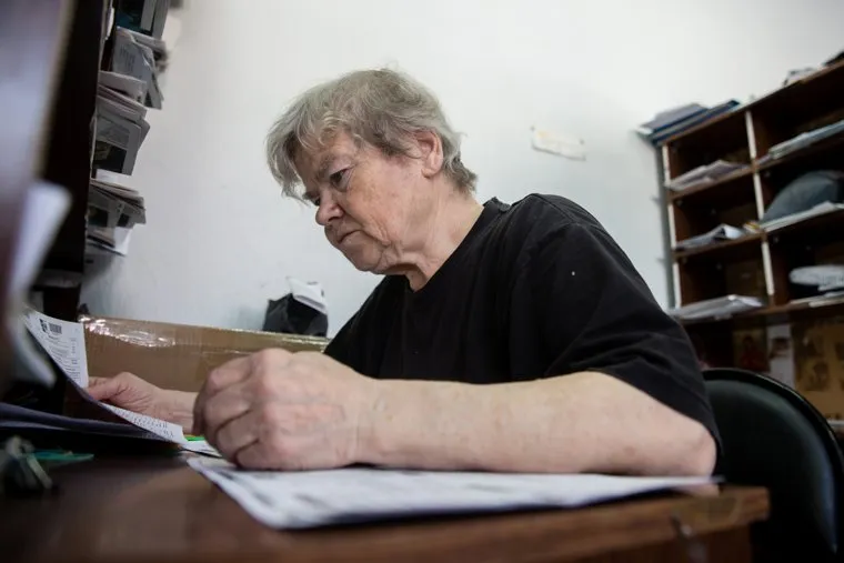 Работа почтового отделения. Сургут