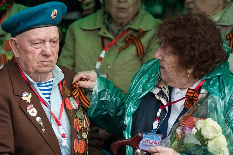 Военный парад, посвященный 73-й годовщине победы в Великой Отечественной войне. Свердловская область, Верхняя Пышма