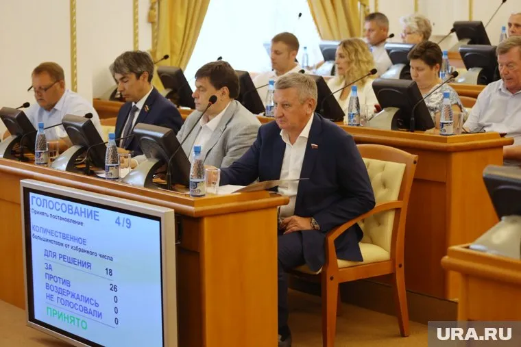 Ветераны труда и труженики тыла получат удвоенные выплаты в январе благодаря поправкам