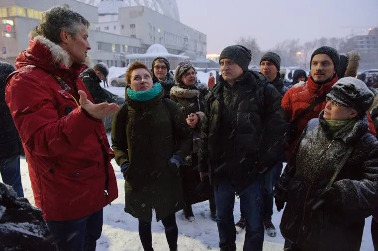 Акция «Обними Башню». Протест жителей Екатеринбурга против сноса недостроенной телебашни, ройзман евгений, путинцев максим, фельгенгауэр татьяна