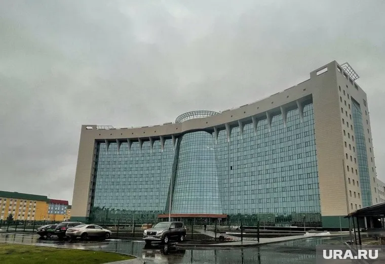 По версии следствия, Макариков получил 35 миллионов рублей