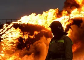 В Ростовской области загорелась нефтебаза после атаки ВСУ: карта СВО на 13 июля