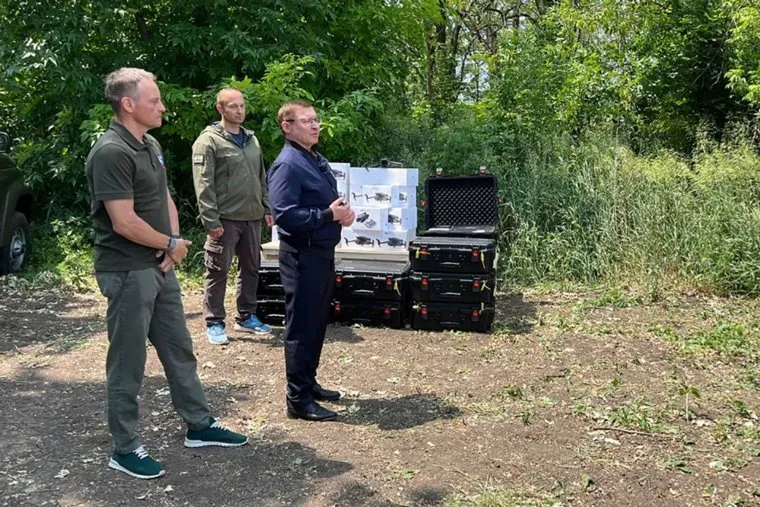 Владимир Якушев передал российским военным из группировки «Центр» беспилотники 