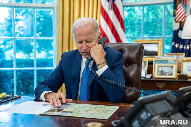 Байден запросил миллиарды у Конгресса на энергетическую безопасность