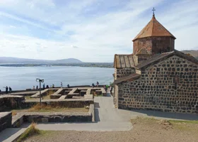 Рай для туристов, но есть нюансы: ради чего стоит оставить Екатеринбург и улететь в Ереван