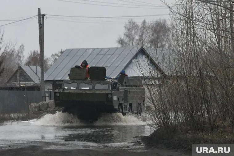 Микрорайон Тополя ушел под воду