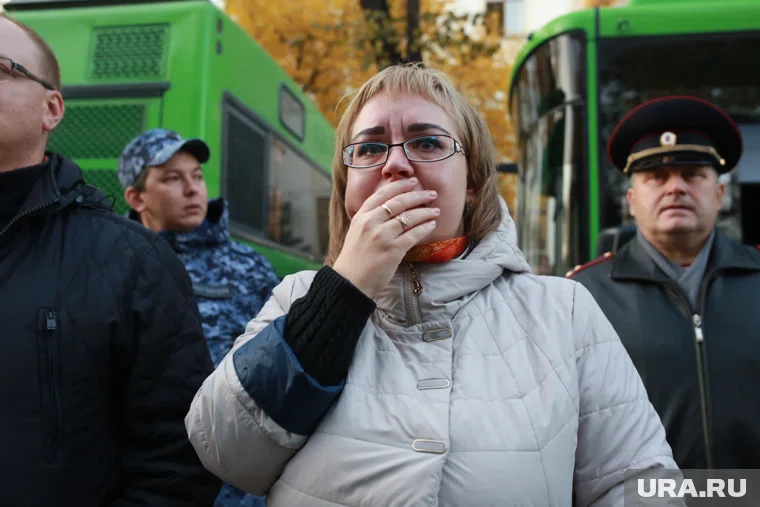 Каждый день случается как много хороших вещей, так и много плохих, в любые из них, главное уметь что то грамотное сказать