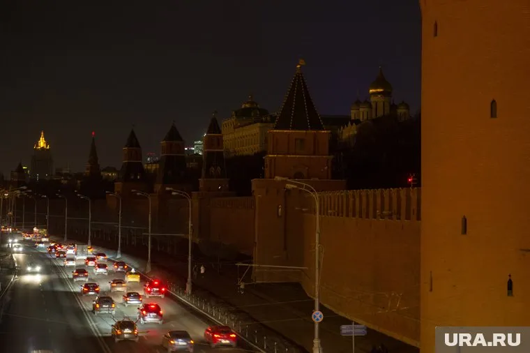 Сериал "Спящие" его сценарист уже назвал "первым политическим триллером"