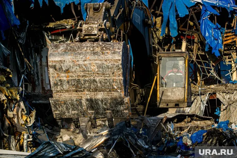 В ходе землетрясения зафиксировано 14 погибших человек