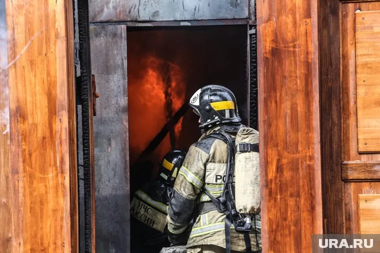 В пожаре в тюменской деревне погибла пожилая женщина