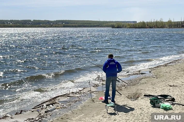 Требование платить за рыбалку жители поселка Урефты считают незаконным